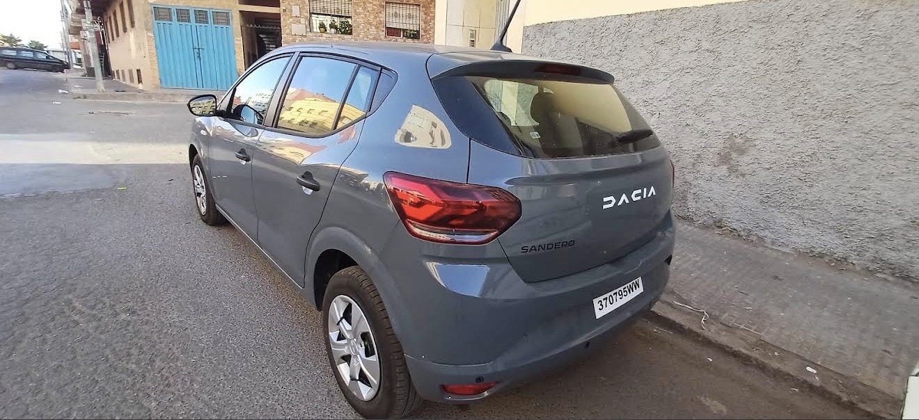 DACIA SANDERO GRIS NARDO  2024  - Photo 3